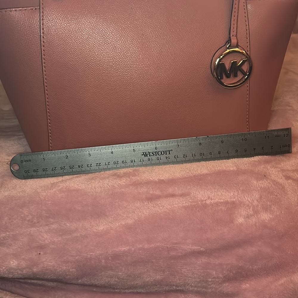 Michael Kors Tote Bag - Picture 3 of 9